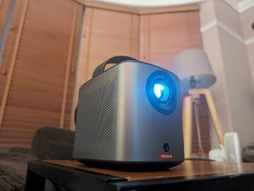 Anker Nebula test par Mighty Gadget Anker Nebula test par Mighty Gadget