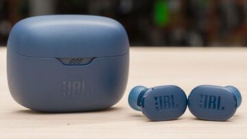 JBL Tune Buds Review: 2 Ratings, Pros and Cons
