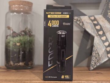 Nitecore EDC27 testé par Mighty Gadget Nitecore EDC27 testé par Mighty Gadget