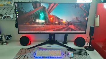 AOC Agon AG405UXC test par GamesRadar