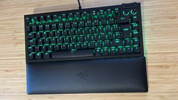 Razer BlackWidow V4 test par GamesRadar