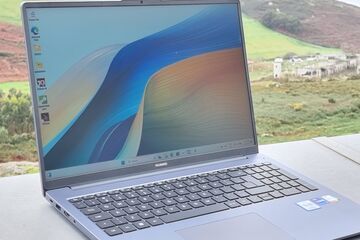 Huawei MateBook D test par Geeknetic