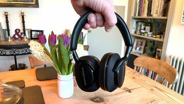 Bowers & Wilkins PX7 S2 test par Tom's Guide (US)