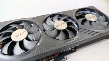 GeForce RTX 4070 Ti test par Club386