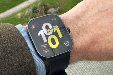 Review Xiaomi Redmi Watch 4