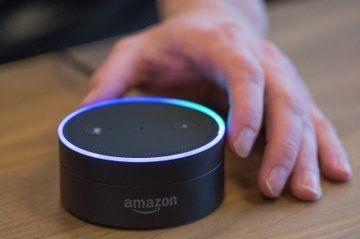 Amazon Echo Dot test par DigitalTrends Amazon Echo Dot test par DigitalTrends