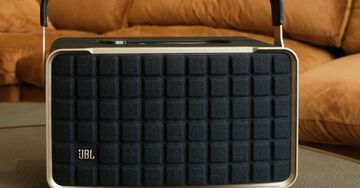 Test JBL Authentics 300