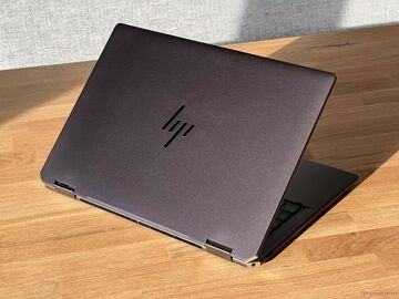 HP Spectre x360 14 testé par NotebookCheck HP Spectre x360 14 testé par NotebookCheck
