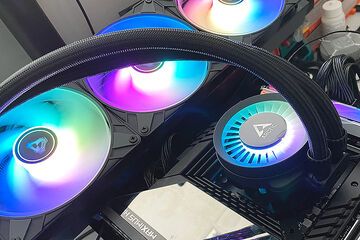 Arctic Liquid Freezer III 420 testé par Geeknetic Arctic Liquid Freezer III 420 testé par Geeknetic