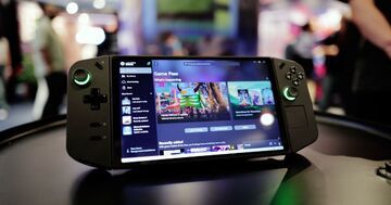 Lenovo Legion Go reviewed by HardwareZone