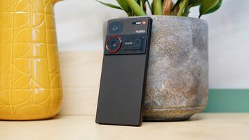 Nubia Z60 Ultra testé par TechRadar Nubia Z60 Ultra testé par TechRadar