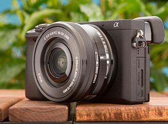 Sony Alpha 6300 Review: 2 Ratings, Pros and Cons