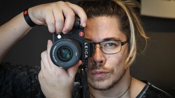 Leica SL3 Review: 5 Ratings, Pros and Cons