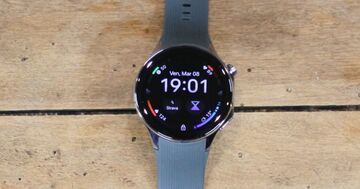 OnePlus Watch 2 reviewed by Les Numriques