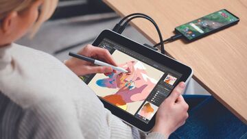 Wacom One 13 testé par Creative Bloq Wacom One 13 testé par Creative Bloq