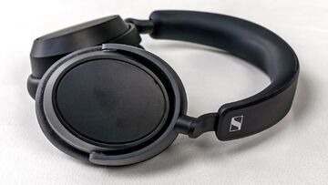 Sennheiser Accentum Plus test par Android Central