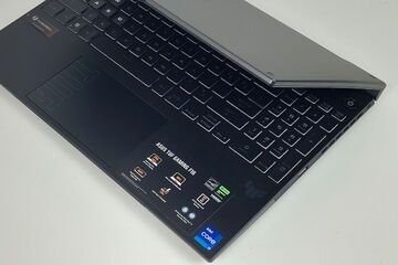 Asus  F1 im Test: 2 Bewertungen, erfahrungen, Pro und Contra