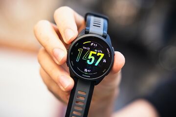 Garmin Forerunner 165 Review