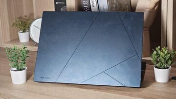Asus ZenBook 14 test par LeCafeDuGeek Asus ZenBook 14 test par LeCafeDuGeek