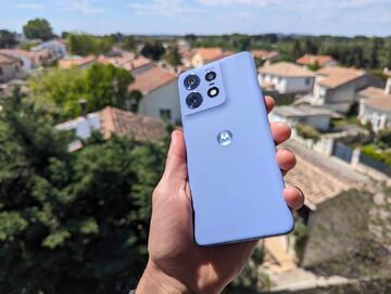 Motorola Edge 50 Pro test par LeCafeDuGeek