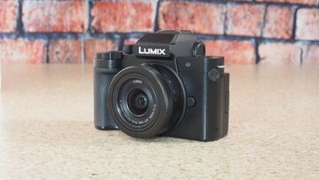 Panasonic Lumix G100 test par Digital Camera World