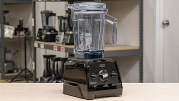 Vitamix reviewed by RTings