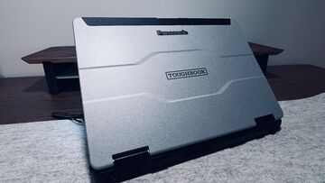 Panasonic Toughbook 55 test par TechRadar
