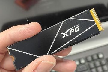 Blade test par Geeknetic Blade test par Geeknetic