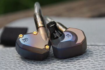 Test Campfire Audio Moon Rover Test Campfire Audio Moon Rover