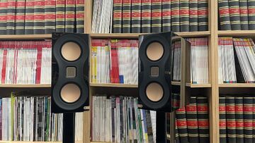 Monitor Audio Studio testé par What Hi-Fi? Monitor Audio Studio testé par What Hi-Fi?
