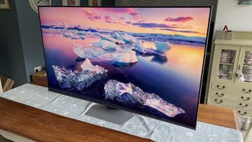 Samsung Q80 test par TechRadar Samsung Q80 test par TechRadar