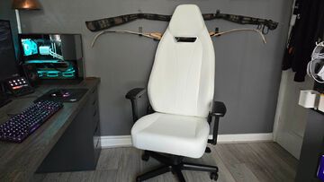 Noblechairs Legend testé par TechRadar Noblechairs Legend testé par TechRadar