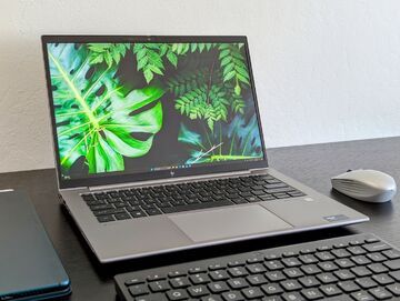Firefly testé par NotebookCheck Firefly testé par NotebookCheck