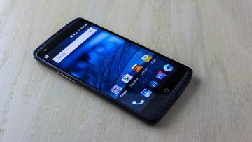 ZTE Axon test par TechRadar