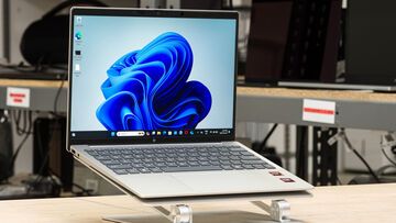 HP Pavilion Aero 13 test par RTings