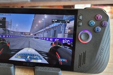Asus ROG Ally X test par Geeknetic