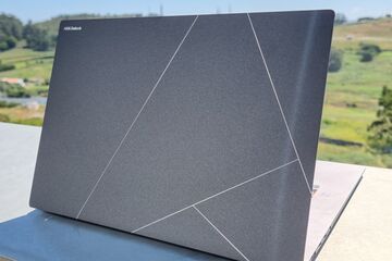 Asus ZenBook S 16 testé par Geeknetic Asus ZenBook S 16 testé par Geeknetic