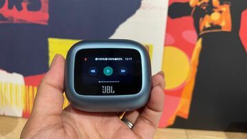 JBL test par What Hi-Fi? JBL test par What Hi-Fi?