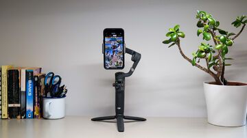 DJI Osmo Mobile 6 testé par TechRadar DJI Osmo Mobile 6 testé par TechRadar