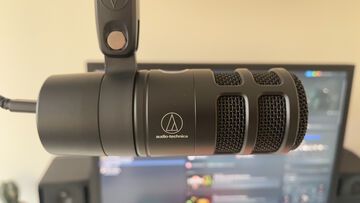 Audio-Technica AT2040 testé par TechRadar Audio-Technica AT2040 testé par TechRadar