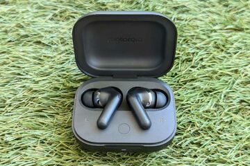Motorola Moto Buds Plus testé par Journal du Geek Motorola Moto Buds Plus testé par Journal du Geek