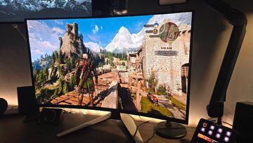 Alienware AW3225QF testé par TechRadar Alienware AW3225QF testé par TechRadar