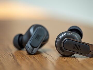 JBL Tour Pro testé par FrAndroid JBL Tour Pro testé par FrAndroid