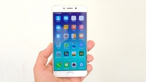 Oppo F1 Plus test par Trusted Reviews