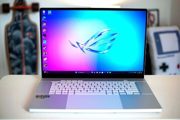Asus ROG Zephyrus G16 testé par FrAndroid Asus ROG Zephyrus G16 testé par FrAndroid