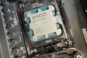 AMD Ryzen 9 9900X test par Geeknetic
