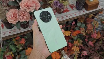 Realme 12X reviewed by Nerd Mobile Realme 12X reviewed by Nerd Mobile