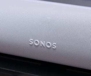 Sonos Arc testé par ExpertReviews Sonos Arc testé par ExpertReviews