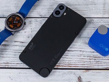 Nothing Phone 1 testé par NotebookCheck Nothing Phone 1 testé par NotebookCheck