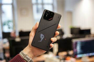 Asus ROG Phone 9 Pro test par 01net Asus ROG Phone 9 Pro test par 01net